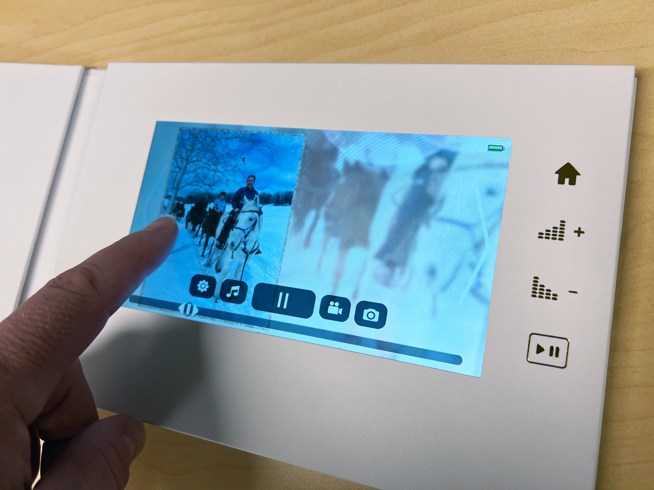 7 inch Touchscreen Wedding Video Book